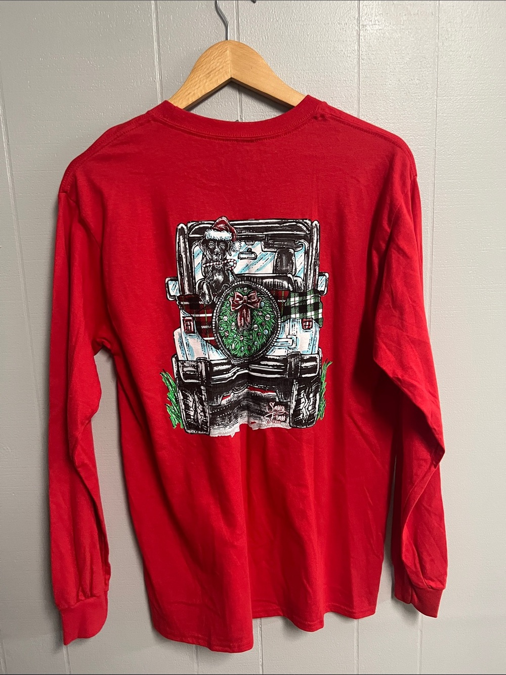 NWOT Christmas Tee Long Sleeve Medium Red